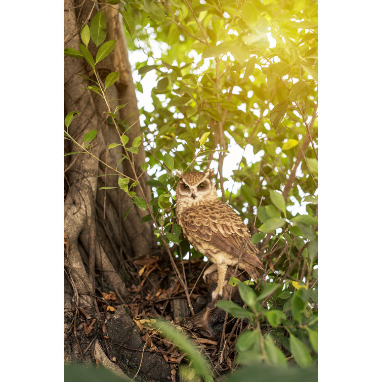 Great Horned Owl on Stump Statue